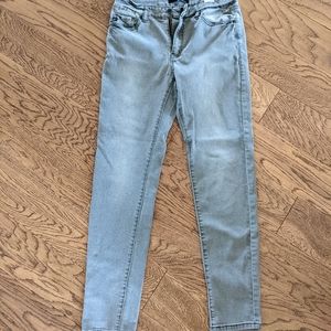 Kancan size 11/29 gray skinny jeans